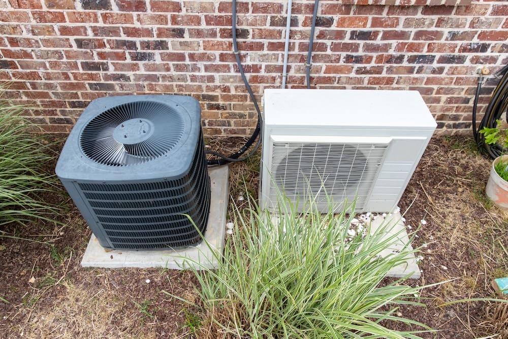 Outdoor air conditioning unit and heat pump system